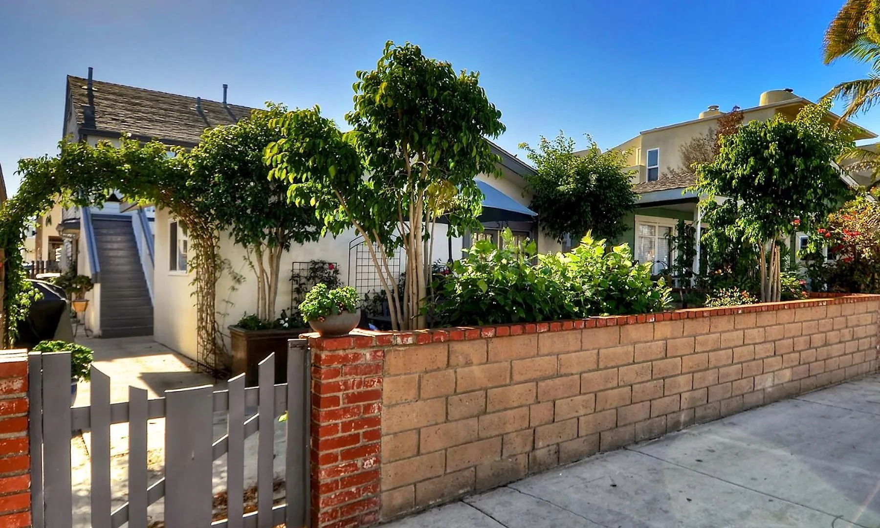 313 E Bay Ave A Villa Newport Beach