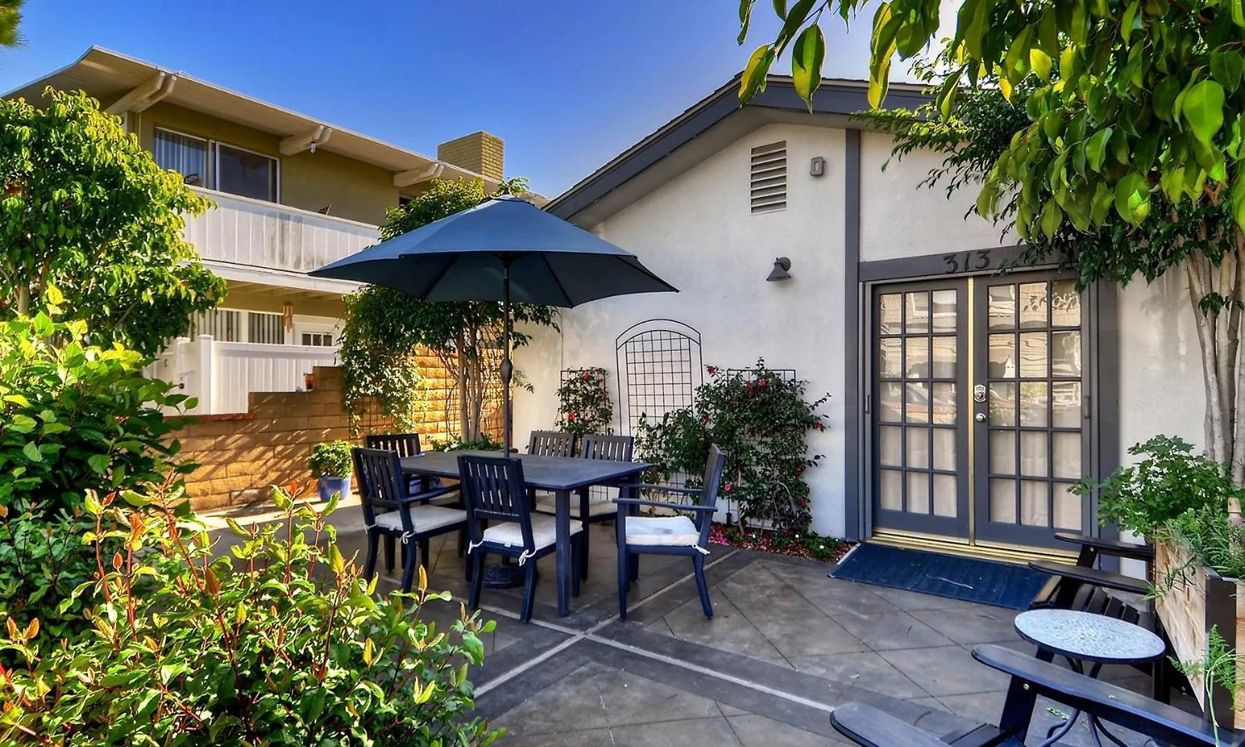 313 E Bay Ave A Villa Newport Beach